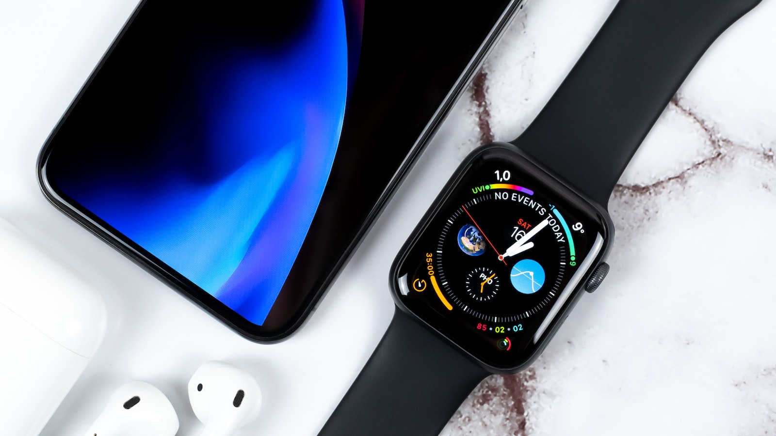 2. Tận hưởng các tính năng chính của Apple Watch