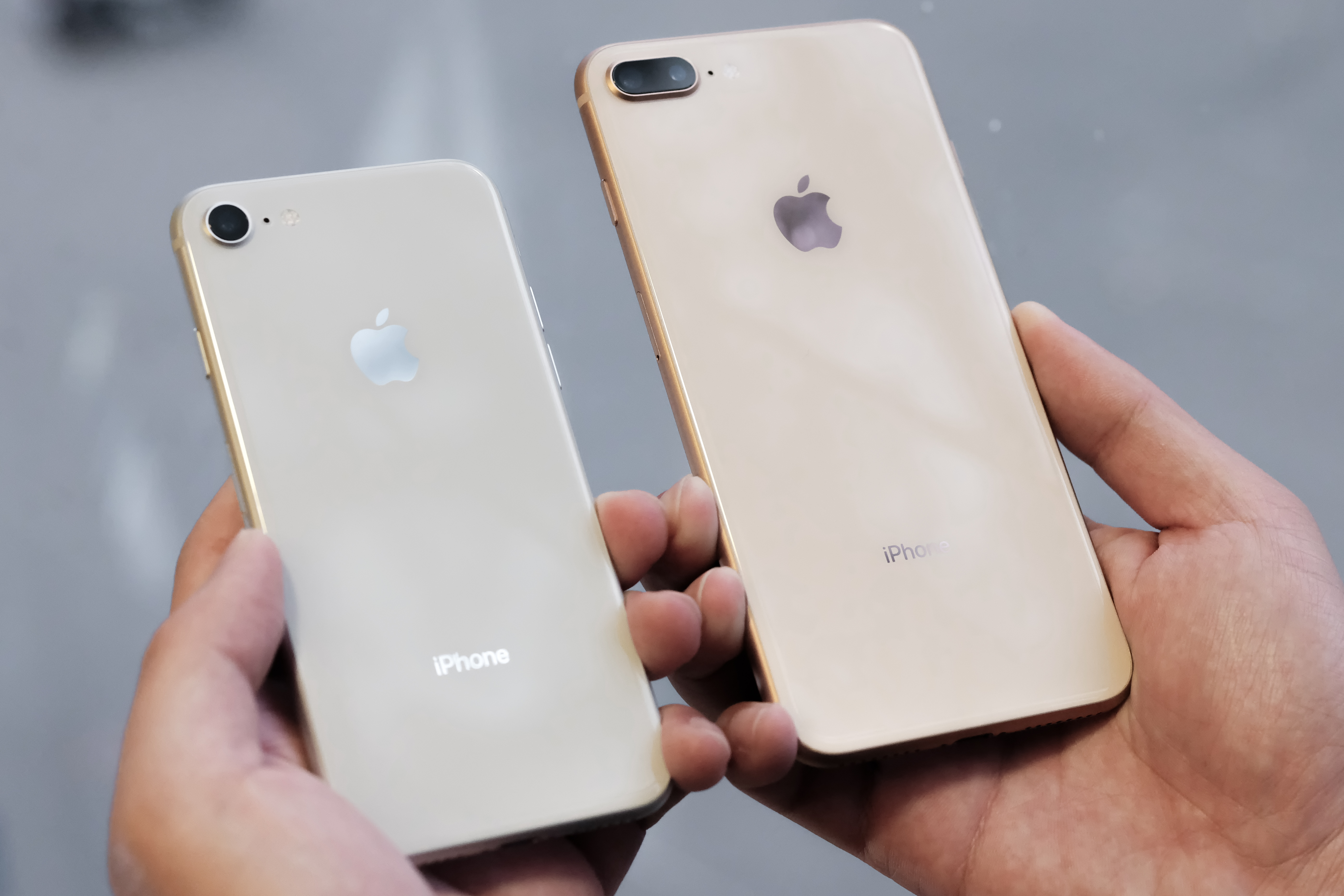 2. Mở hộp thủ thuật iPhone 8