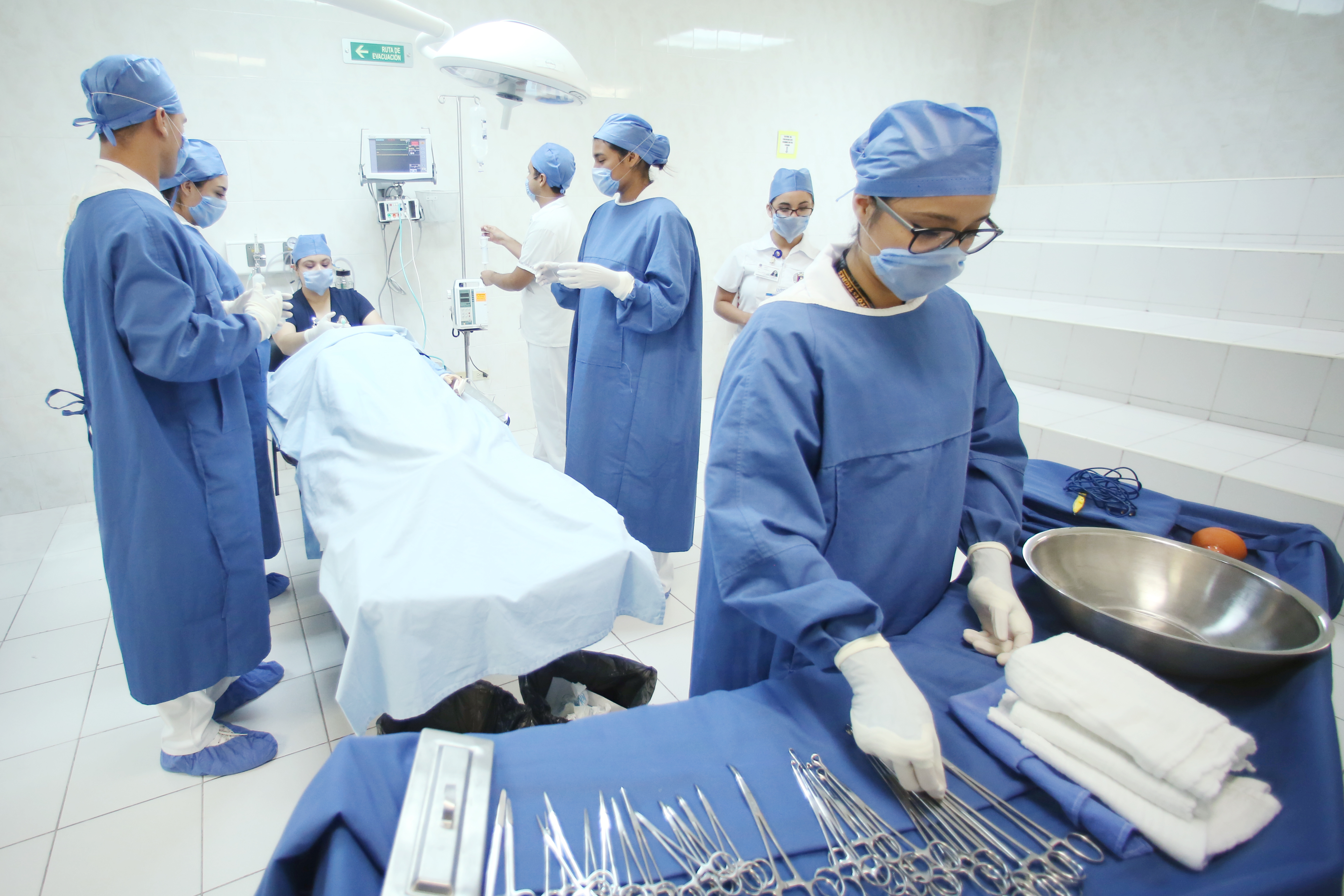 1. Tìm hiểu các khía cạnh của mẫu phiếu phẫu thuật thủ thuật bộ y tế